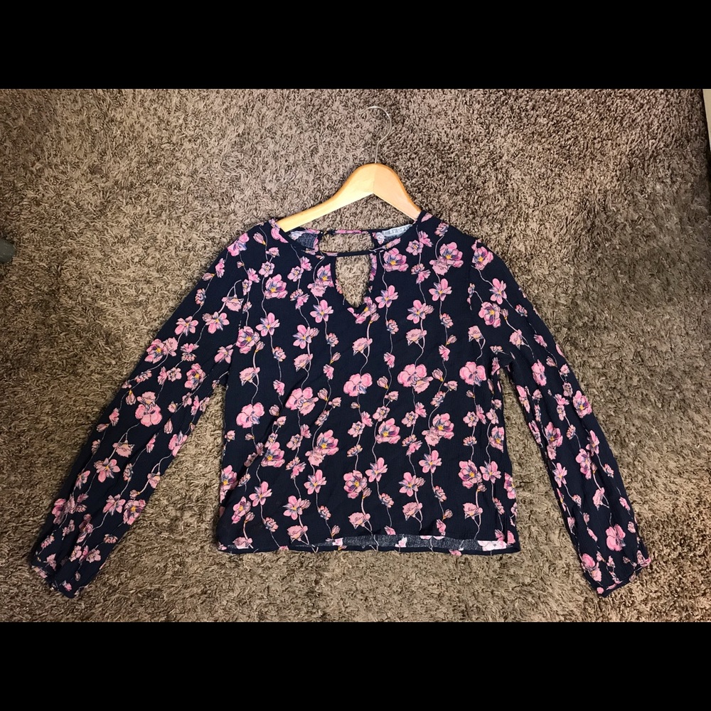 Long sleeve flower print blouse